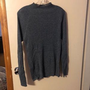 Bdg turtleneck top - Size XL